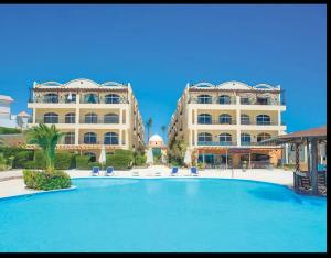 1Br Beachfront Apartment Palm Beach Piazza Sahl Hasheesh Hurghada