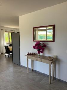 Maisons de vacances La Lacoste Charm and View of the Luberon : photos des chambres
