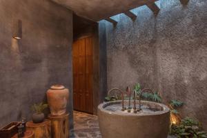 Nature Retreat Tulum Apartment with Tub and Terrace