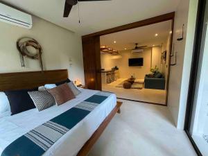 Nature Retreat Tulum Apartment with Tub and Terrace