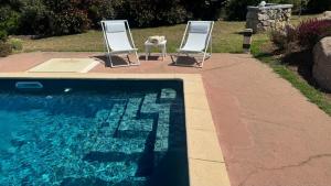 Villas Villa 8 personnes entre l'ile rousse et Calvi avec piscine. : photos des chambres