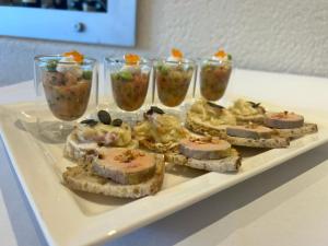 Le Victor Hugo - Hotel et Restaurant - Logis Hotels : photos des chambres
