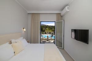 Limanaki Hotel