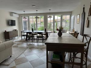 Newly Built Family Villa with a Hot Tub