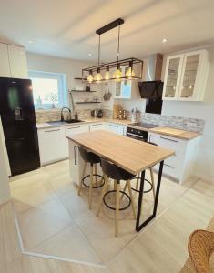 Appartements ''' Impasse d'un Instant ''' 8min Aix - Clim & Parking : photos des chambres