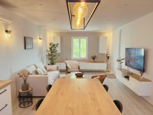 Appartements ''' Impasse d'un Instant ''' 8min Aix - Clim & Parking : photos des chambres