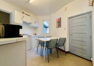 Le Studio du Chateau - Center of Carentan