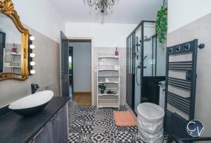 Villas Agreable maison avec piscine proche des Cevennes : photos des chambres