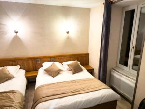 Hotels Le Relais de Lassouts : photos des chambres