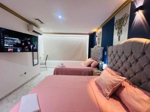 Casa de Lujo en Condominio Privado por habitaciones