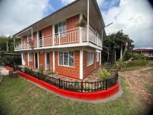 Habitacion Independiente 1 Vereda La Trina Libano Tolima