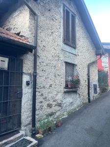 CASA LAGO MAGGIORE Tavern, living room, attic, bathroom