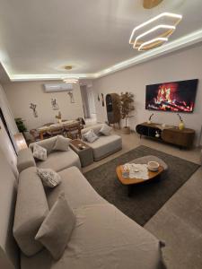 ZED Towers - Hotel Apartment - Al Sheik Zayed