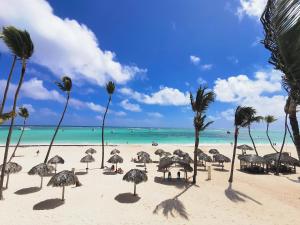 CARIBBEAN HOMES APARTHOTEL VILLAS & Apartments Bavaro Beach CLUB & SPA