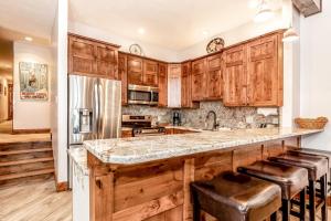 Beaver Creek West Mountain Condo