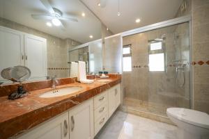 Luxury 2 BR Condo with Pool - Paseo del Sol Playacar II