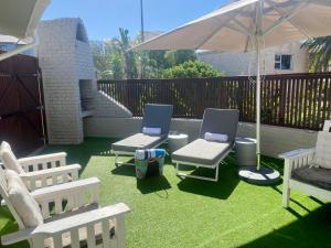 Shelly FantaSea - Paradise Beach, Beachfront