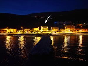 Apartments Lux Mare spectacular sea view, only a 10 meters from the beach