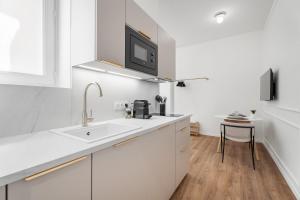 Studio Bella - Welkeys