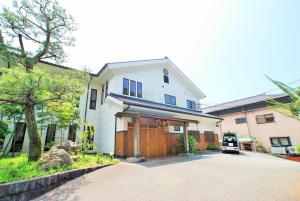 구마모토 쇼킨칸 2성급 숙소 로비