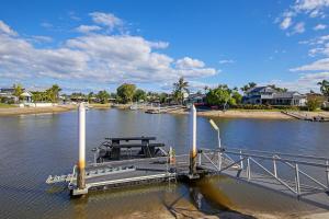 Large Waterfront Home With Pool