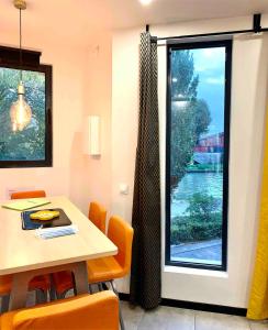 Villas Contemporary house stadium of france : photos des chambres