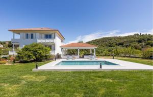 Cozy Apartment In Kampor With Wifi