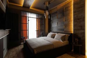 Designer Loft - Downtown quiet - GrandStay Certified
