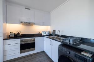 Luxury Castle Rock Apartment