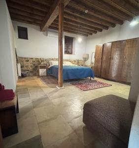 The Family Nest - Traditional Serenity