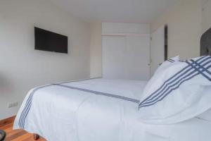 Luxury Apartment In Miraflores Near Larcomar