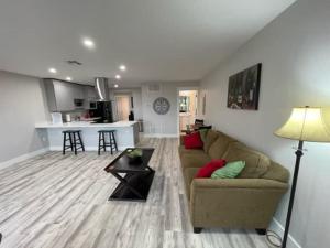 A brand new modern 2 bedroom upstairs apartment