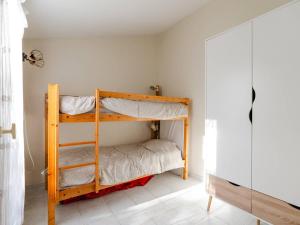 Villas Villa T3 a Gruissan avec climatisation et jardin - FR-1-409A-36 : photos des chambres