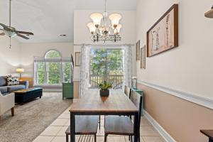 1 BR Condo with Water and Golf Views!, Sleeps 2