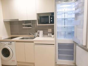 2519#Gangnam Urban Vogue Suites #Top-rated Unit # All-New Furniture & Peaceful Vibe#Sinnonhyeon 1min