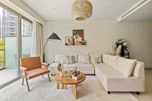 Spacious 1BR with Pool Gym and Kids Play Area