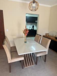 Guaruja Enseada 3 dormitorios 2 minutos da praia e ar condicionado