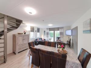 Holiday home Bubbles, Bounce and Relax