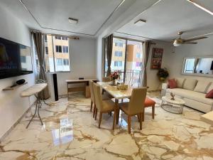 Lujoso Apartamento Con Piscina En Conjunto Cerrado