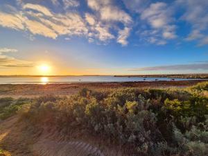 Four bedroom beachside apartment