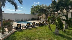 Deco Beach Villa 1 Beachfront