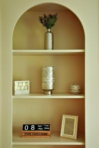 Cozy New 1-Bedroom Apartment with Pool, 5 Min Walk to Kamala Beach