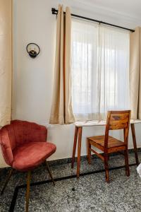 Cozy 3BHK with Private Garden in Saket, nearCityWalk