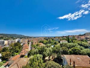 Le Beauséjour, studio with pool, parking, air conditioning