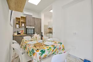 Villa Na Lu With Sea View Apartments