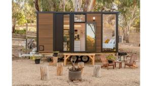 Summer Lea 2 by Tiny Away