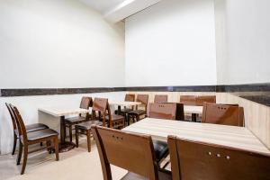 FabHotel Kamran Residency