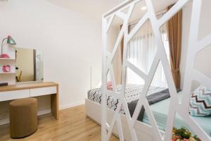 1br-Icon56-Hanas Apart