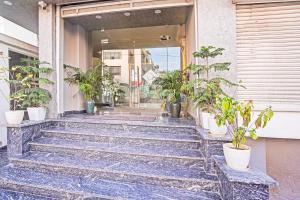 Townhouse Oak Nirman Nagar Mansarovar Formerly The Tulip Regency