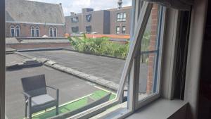 BeautyD RED ROOM centrum GULLEGEM KORTRIJK